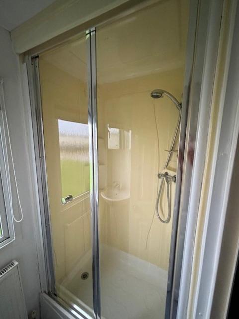 Summer Breeze - Family Holiday Home In Camber Sands Екстер'єр фото